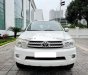 Toyota Fortuner Sportivo  2011 - Bán ô tô Toyota Fortuner Sportivo đời 2011, màu trắng như mới, giá tốt