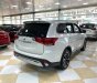 Mitsubishi Outlander   2.0CVT   2020 - Bán Mitsubishi Outlander 2.0CVT năm sản xuất 2020, màu trắng  