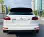 Porsche Cayenne  Platinum Edition 2017 - Cần bán Porsche Cayenne Platinum Edition sản xuất năm 2017, màu trắng, nhập khẩu nguyên chiếc