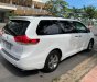 Toyota Sienna 2011 - Bán Toyota Sienna sản xuất 2011, màu trắng, giá chỉ 962 triệu