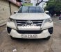 Toyota Fortuner 2019 - Cần bán Toyota Fortuner đời 2019, màu trắng còn mới