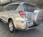 Toyota RAV4 2019 - Cần bán gấp Toyota RAV4 XLE AWD năm 2019, màu bạc, nhập khẩu