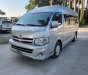 Toyota Hiace MT 2013 - Cần bán gấp Toyota Hiace MT đời 2013, màu bạc, nhập khẩu nguyên chiếc giá cạnh tranh