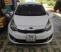 Kia Rio MT 2016 - Cần bán gấp Kia Rio MT 2016, màu trắng còn mới, giá chỉ 290 triệu