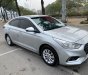 Hyundai Accent MT 2018 - Cần bán gấp Hyundai Accent MT sản xuất năm 2018, màu bạc, 358tr