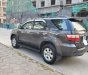 Toyota Fortuner V 2011 - Bán xe Toyota Fortuner V sản xuất 2011, màu xám, nhập khẩu nguyên chiếc chính chủ