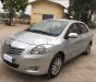 Toyota Vios MT 2011 - Bán Toyota Vios MT sản xuất 2011, màu bạc xe gia đình