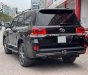 Toyota Land Cruiser VX V8 2016 - Bán ô tô Toyota Land Cruiser VX V8 sản xuất năm 2016, màu đen, nhập khẩu nguyên chiếc