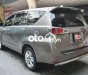 Toyota Innova   V AT 2017 - Cần bán lại xe Toyota Innova V AT năm 2017, màu xám, 690tr