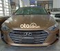 Hyundai Elantra   AT 2018 - Cần bán gấp Hyundai Elantra AT năm sản xuất 2018, màu nâu, xe nhập 