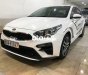 Kia Cerato MT 2019 - Bán xe Kia Cerato MT năm 2019, màu trắng 