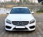 Mercedes-Benz C300 AMG 2017 - Cần bán gấp Mercedes C300 AMG sản xuất 2017, màu trắng
