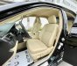 Toyota Camry 2.0E 2016 - Cần bán Toyota Camry 2.0E năm sản xuất 2016, màu đen