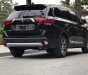 Mitsubishi Outlander 2.4 CVT Premium 2019 - Bán ô tô Mitsubishi Outlander 2.4 CVT Premium năm 2019, màu đen, 830 triệu