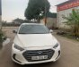 Hyundai Elantra    2.0AT 2017 - Cần bán xe Hyundai Elantra 2.0AT sản xuất năm 2017, màu trắng, giá tốt