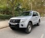 Mitsubishi Pajero V93 3.0MT 2009 - Cần bán xe Mitsubishi Pajero V93 3.0MT năm sản xuất 2009, màu bạc số sàn, giá 285tr