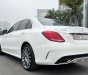 Mercedes-Benz C300 AMG 2017 - Bán ô tô Mercedes C300 AMG sản xuất năm 2017, màu trắng