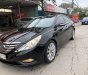 Hyundai Sonata 2010 - Bán Hyundai Sonata 2.0 sản xuất năm 2010, màu đen, xe nhập, 379tr