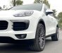 Porsche Cayenne 2016 - Bán ô tô Porsche Cayenne bản tiêu chuẩn sản xuất năm 2016, màu trắng, xe nhập, tên tư nhân một chủ từ mới