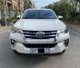 Toyota Fortuner 2.8V AT 4x4 2019 - Cần bán lại xe Toyota Fortuner 2.8V AT 4x4 năm sản xuất 2019, màu trắng