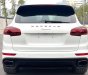 Porsche Cayenne 2016 - Bán ô tô Porsche Cayenne bản tiêu chuẩn sản xuất năm 2016, màu trắng, xe nhập, tên tư nhân một chủ từ mới