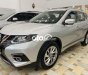 Nissan X trail 2018 - Cần bán gấp Nissan X trail 2.5 SV 4WD Premium năm 2018, màu bạc, 770tr