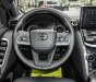 Toyota Land Cruiser 2022 - Màu đen, nhập khẩu nguyên chiếc