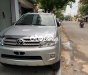 Toyota Fortuner 2.5G 4x2MT 2010 - Cần bán gấp Toyota Fortuner 2.5G 4x2MT sản xuất năm 2010, màu bạc