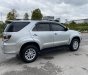 Toyota Fortuner V  2015 - Bán Toyota Fortuner V sản xuất năm 2015, màu bạc chính chủ