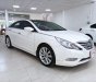 Hyundai Sonata 2018 - Cần bán gấp Hyundai Sonata 2.0 AT màu trắng, xe nhập khẩu nguyên chiếc