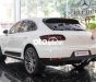 Porsche Macan 2016 - Cần bán gấp Porsche Macan 2.0 sản xuất năm 2016, màu trắng