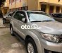 Toyota Fortuner 2013 - Cần bán gấp Toyota Fortuner 2.7V năm 2013, màu bạc còn mới