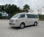 Toyota Hiace 2005 - Bán xe Toyota Hiace 2.5 sản xuất năm 2005, màu bạc chính chủ