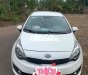 Kia Rio 2017 - Cần bán gấp Kia Rio 1.4MT năm 2017, màu trắng, xe nhập xe gia đình