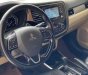 Mitsubishi Outlander 2018 - Bán xe Mitsubishi Outlander 2.0 CVT năm sản xuất 2018 không lỗi nhỏ - Biển TP - Hỗ trợ nhanh mọi thủ tục