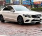 Mercedes-Benz C200 2018 - Bán Mercedes C200 năm sản xuất 2018, màu trắng còn mới