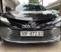 Toyota Camry 2019 - Cần bán gấp Toyota Camry 2.5Q sản xuất 2019, màu đen, nhập khẩu nguyên chiếc