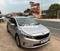 Kia Cerato 2017 - Bán Kia Cerato số sàn năm 2017, màu bạc