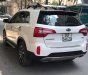 Kia Sorento 2019 - Cần bán xe Kia Sorento sản xuất 2019, màu trắng còn mới giá cạnh tranh