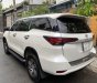 Toyota Fortuner 2017 - Cần bán Toyota Fortuner 2.4MT sản xuất 2017, màu trắng số sàn, giá tốt