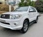 Toyota Fortuner 2011 - Cần bán Toyota Fortuner sản xuất 2011, màu trắng, xe nhập còn mới