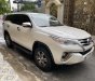Toyota Fortuner 2017 - Cần bán Toyota Fortuner 2.4MT sản xuất 2017, màu trắng số sàn, giá tốt