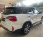 Kia Sorento 2019 - Bán xe Kia Sorento 2.4 GAT Deluxe, đời 2019, màu Trắng, giá 675 triệu