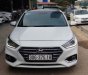 Hyundai Accent 2019 - Cần bán gấp Hyundai Accent 1.4ATH sản xuất 2019, màu trắng