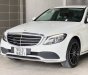 Mercedes-Benz C200 2021 - Bán ô tô Mercedes C200 năm sản xuất 2021, màu trắng