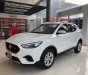 MG ZS 2021 - Cần bán lại xe MG ZS sản xuất năm 2021, màu trắng, giá 569tr