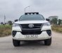 Toyota Fortuner 2018 - Bán Toyota Fortuner 2.4G MT năm 2018, màu trắng giá cạnh tranh