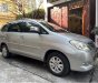 Toyota Innova 2011 - Cần bán gấp Toyota Innova 2.0V năm 2011, màu bạc 