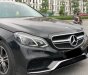 Mercedes-Benz E250 2009 - Xe màu đen còn mới