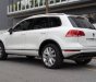 Volkswagen Touareg 2016 - Màu trắng, nhập khẩu